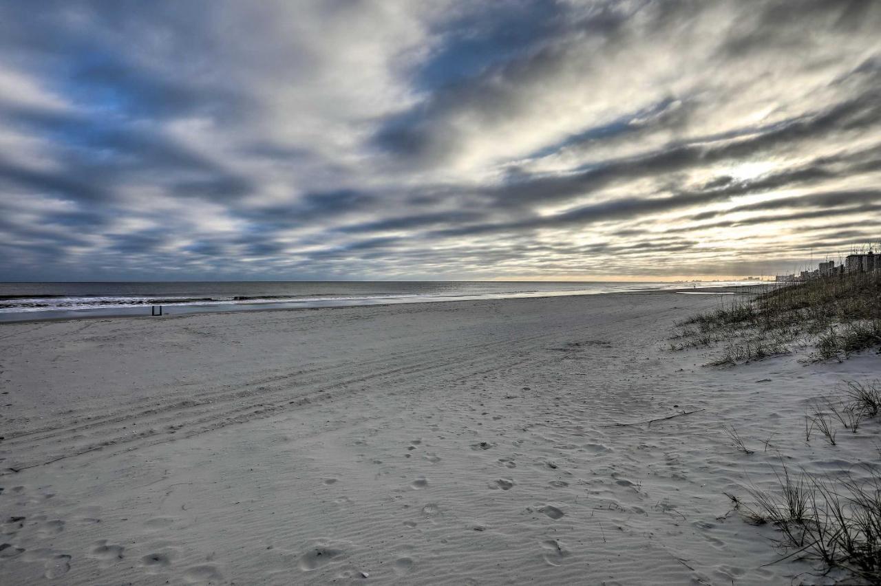 Bright Myrtle Beach Bungalow Steps To The Beach! Екстер'єр фото